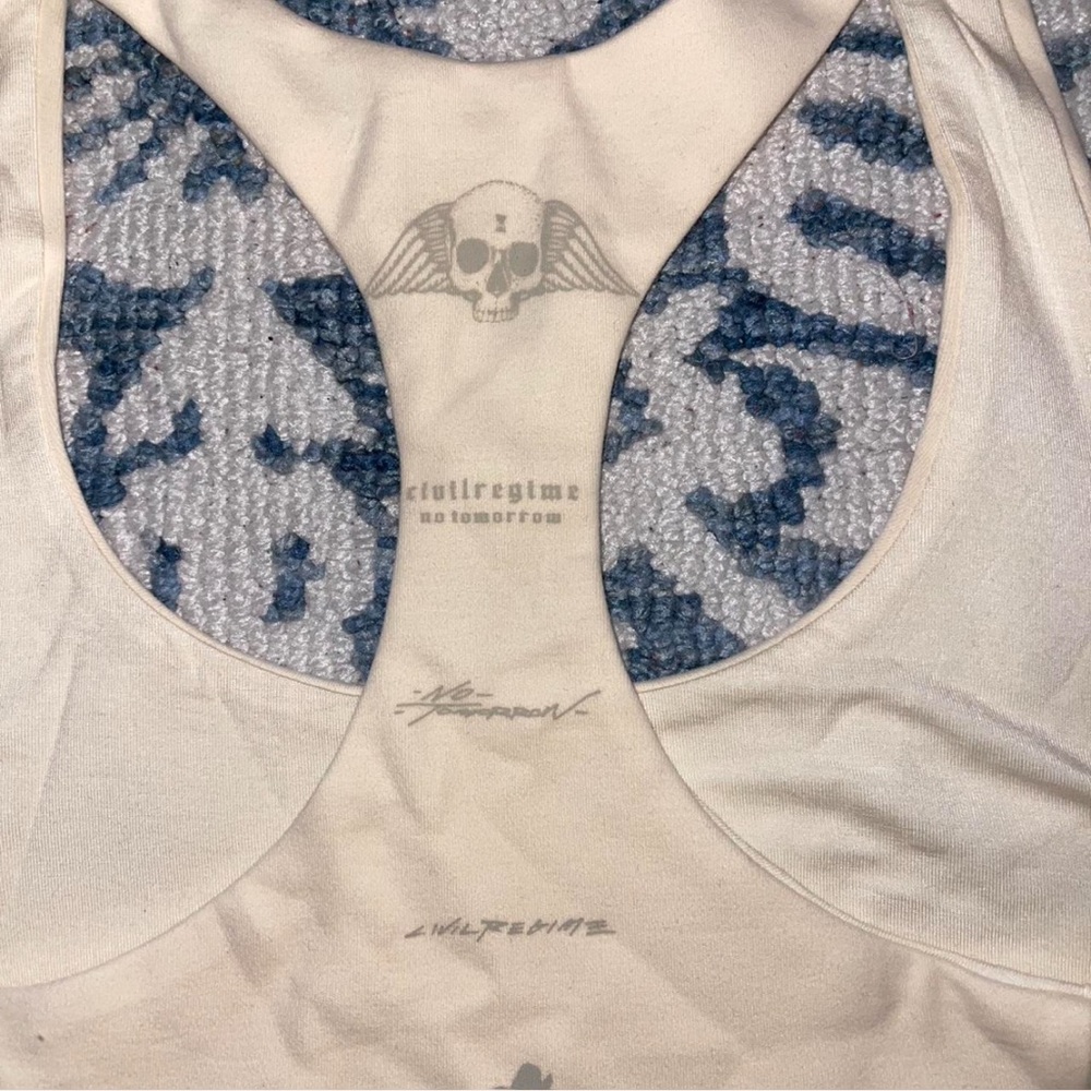 Civil Regime women’s sports bra - Picture 4 of 7